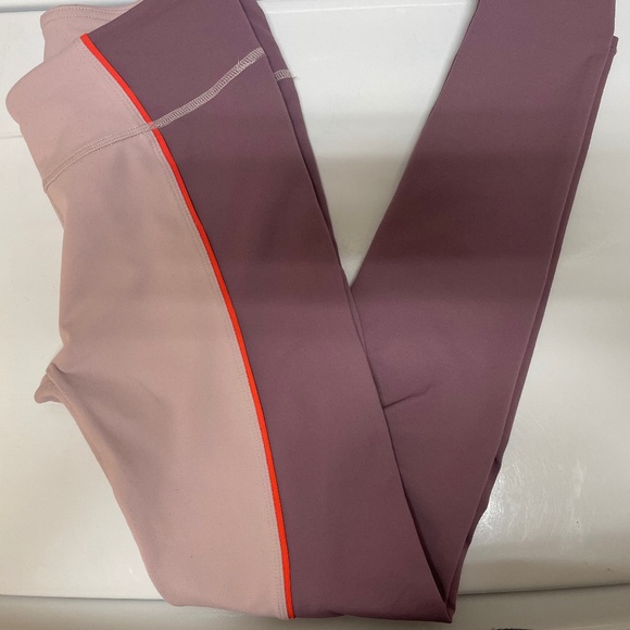 Fabletics Jessica 2 tone pink leggings size xs - Picture 11 of 12